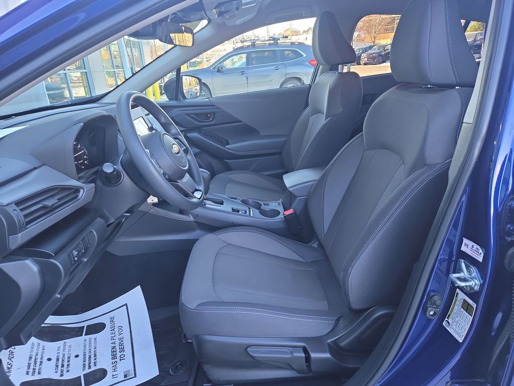 Used 2025 Subaru Crosstrek 2.0i image 14