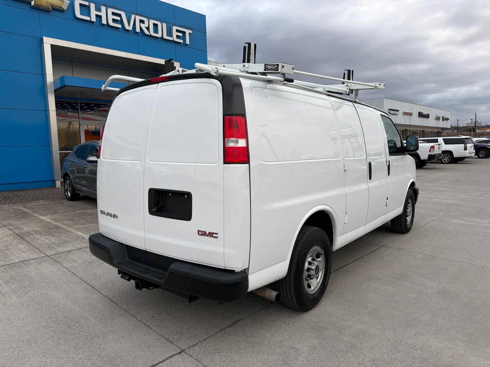 Used 2023 GMC Savana 2500 w/ Driver Convenience Package RWD image 7