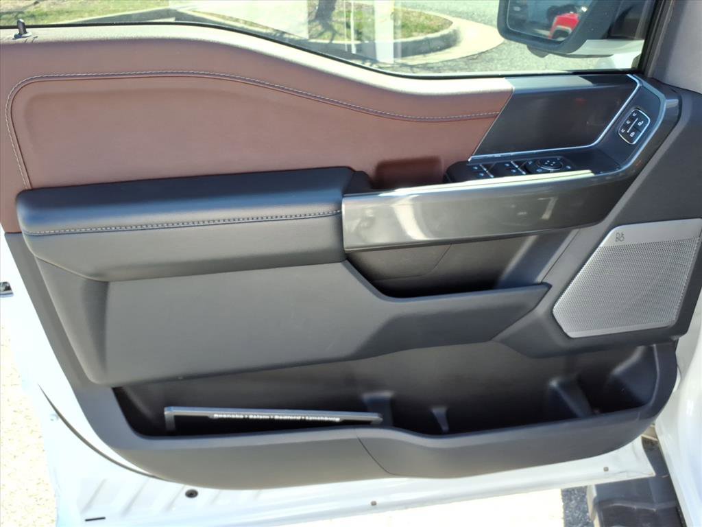 Used 2023 Ford F150 Lariat w/ Equipment Group 502A High image 24