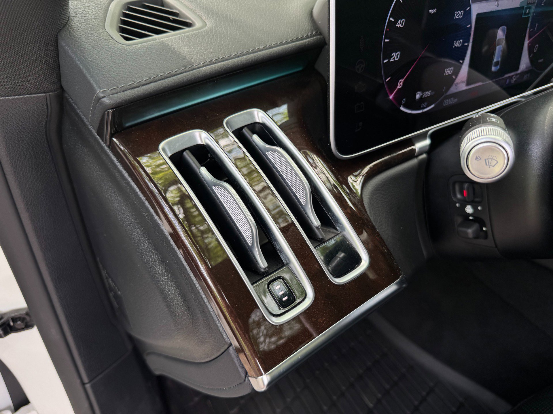 Used 2023 Mercedes-Benz S 580 4MATIC Sedan image 16