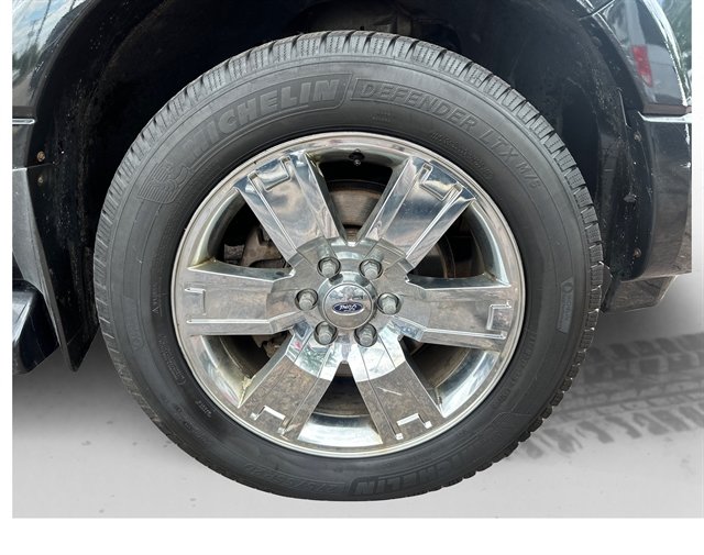 Used 2010 Ford Expedition Limited AWD/4WD image 16