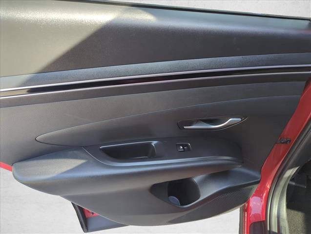 Used 2023 Hyundai Tucson SEL FWD image 11