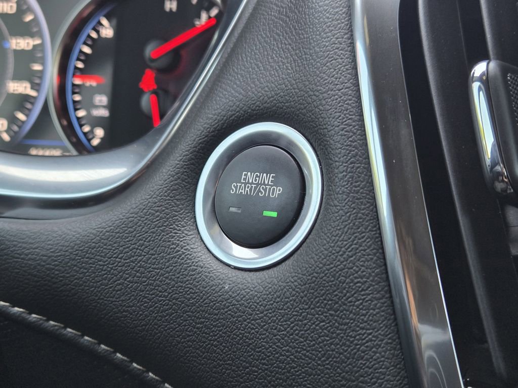 Used 2023 Chevrolet Traverse Premier w/ Redline Edition image 23