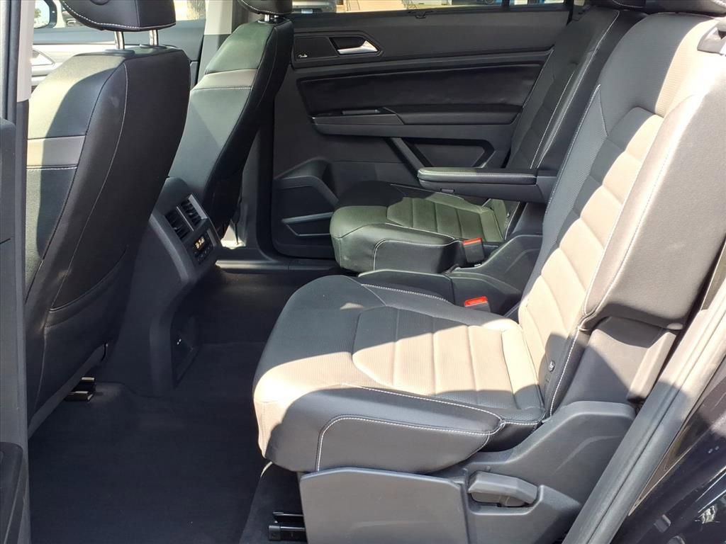 Used 2021 Volkswagen Atlas SEL Premium AWD/4WD image 24
