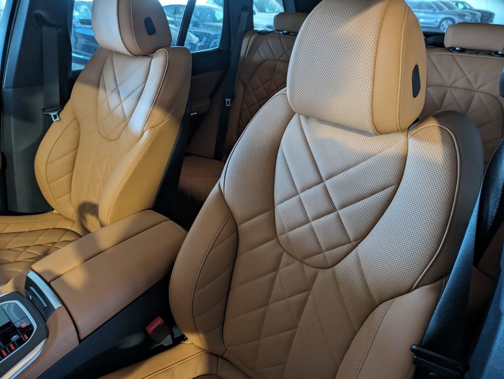 New 2026 BMW X5 sDrive40i w/ Premium Package RWD image 11