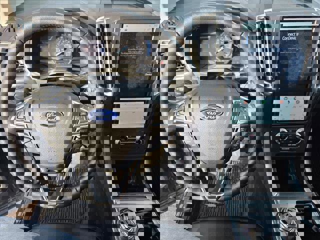 Used 2022 Ford Edge SEL w/ Convenience Package image 9