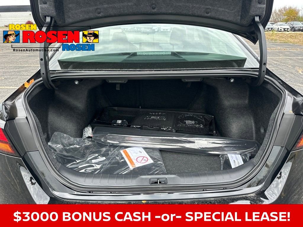 New 2025 Nissan Altima 2.5 SL image 35