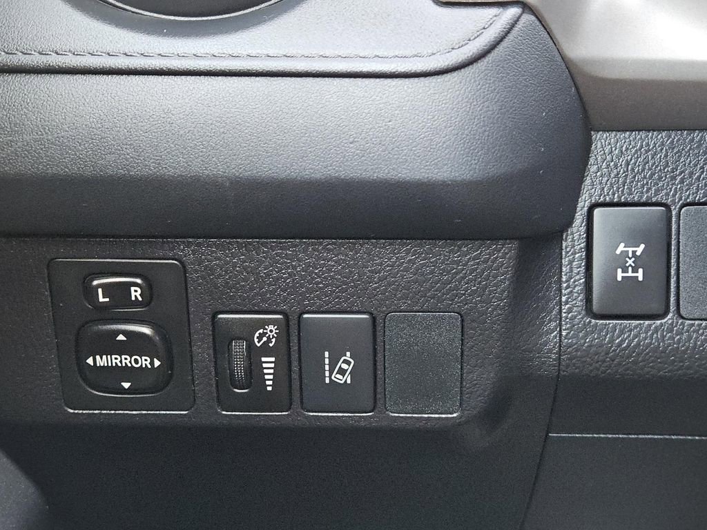 Used 2017 Toyota RAV4 LE w/ All Weather Liner Package image 18