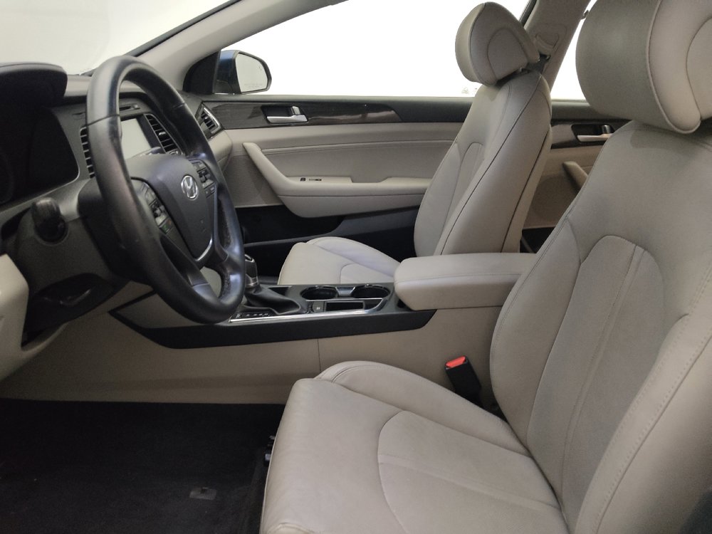 Used 2017 Hyundai Sonata Limited w/ Tech Package 03 FWD image 17