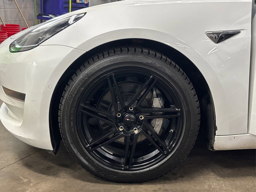 Used 2020 Tesla Model 3 Long Range image 14