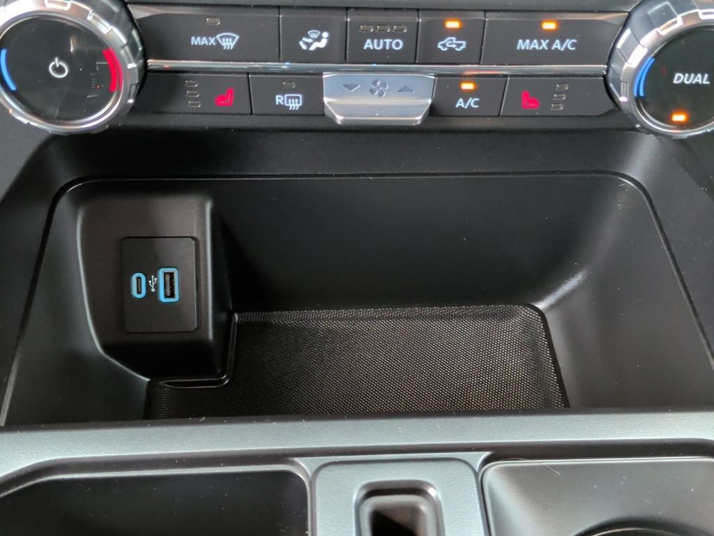 Used 2022 Ford F150 XLT w/ Equipment Group 302A High AWD/4WD image 30