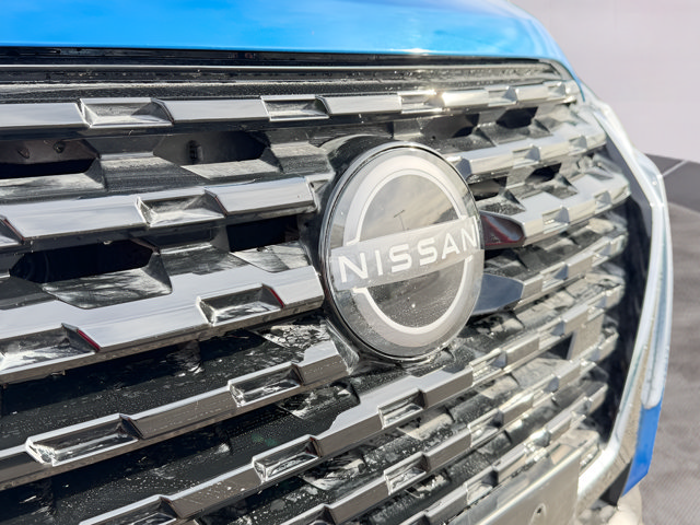 Certified 2025 Nissan Kicks Play S FWD image 30