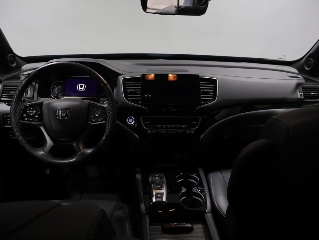Used 2023 Honda Passport Elite image 18