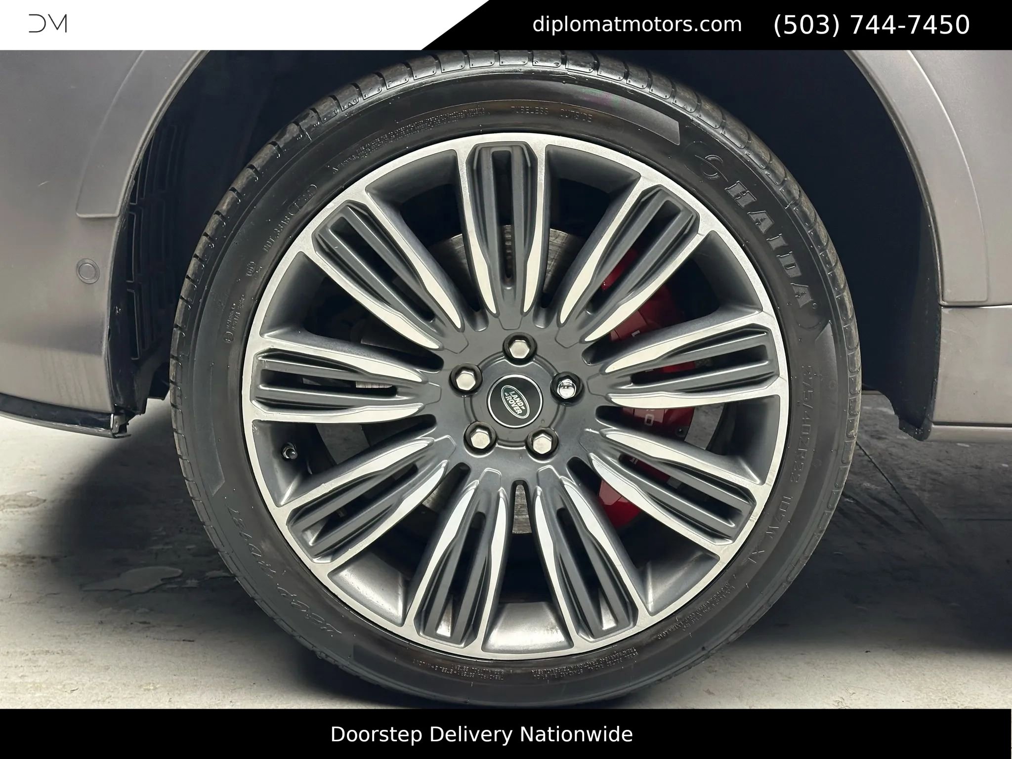 Used 2020 Land Rover Range Rover Sport SVR image 44