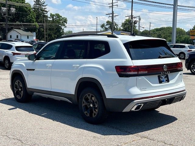 New 2026 Volkswagen Atlas Peak Edition image 7