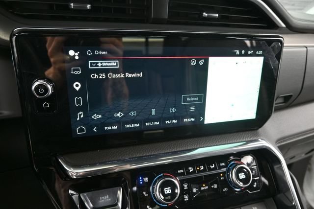 Used 2024 GMC Sierra 1500 Denali w/ Technology Package AWD/4WD image 33