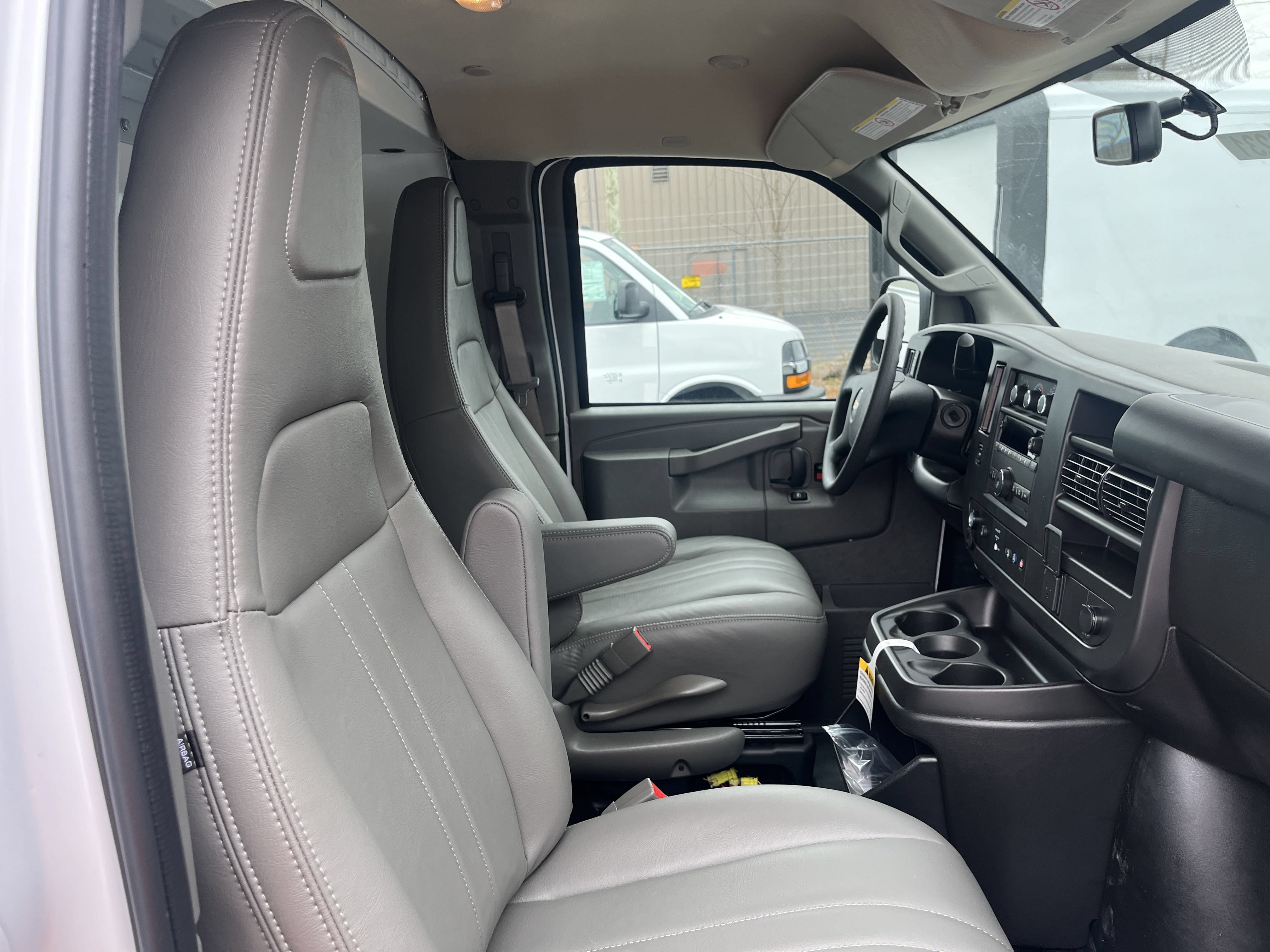 New 2025 Chevrolet Express 3500 w/ Power Convenience Package RWD image 19