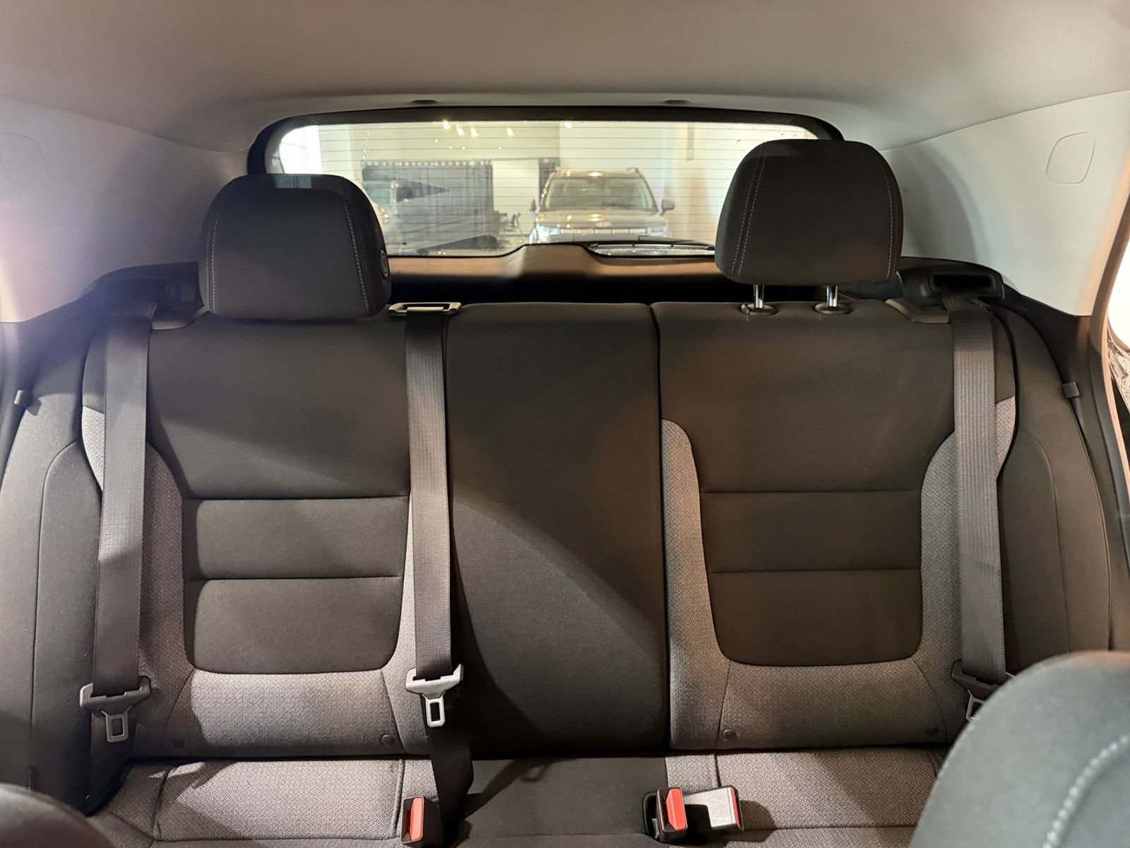 Used 2025 Chevrolet TrailBlazer LT FWD image 32