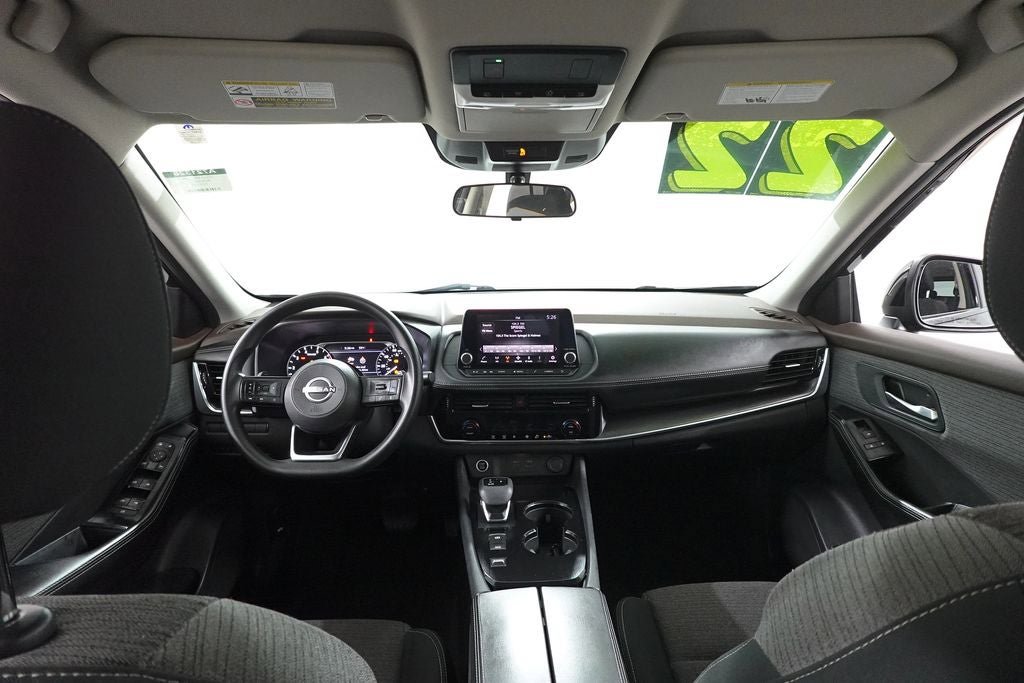 Used 2022 Nissan Rogue SV FWD image 7