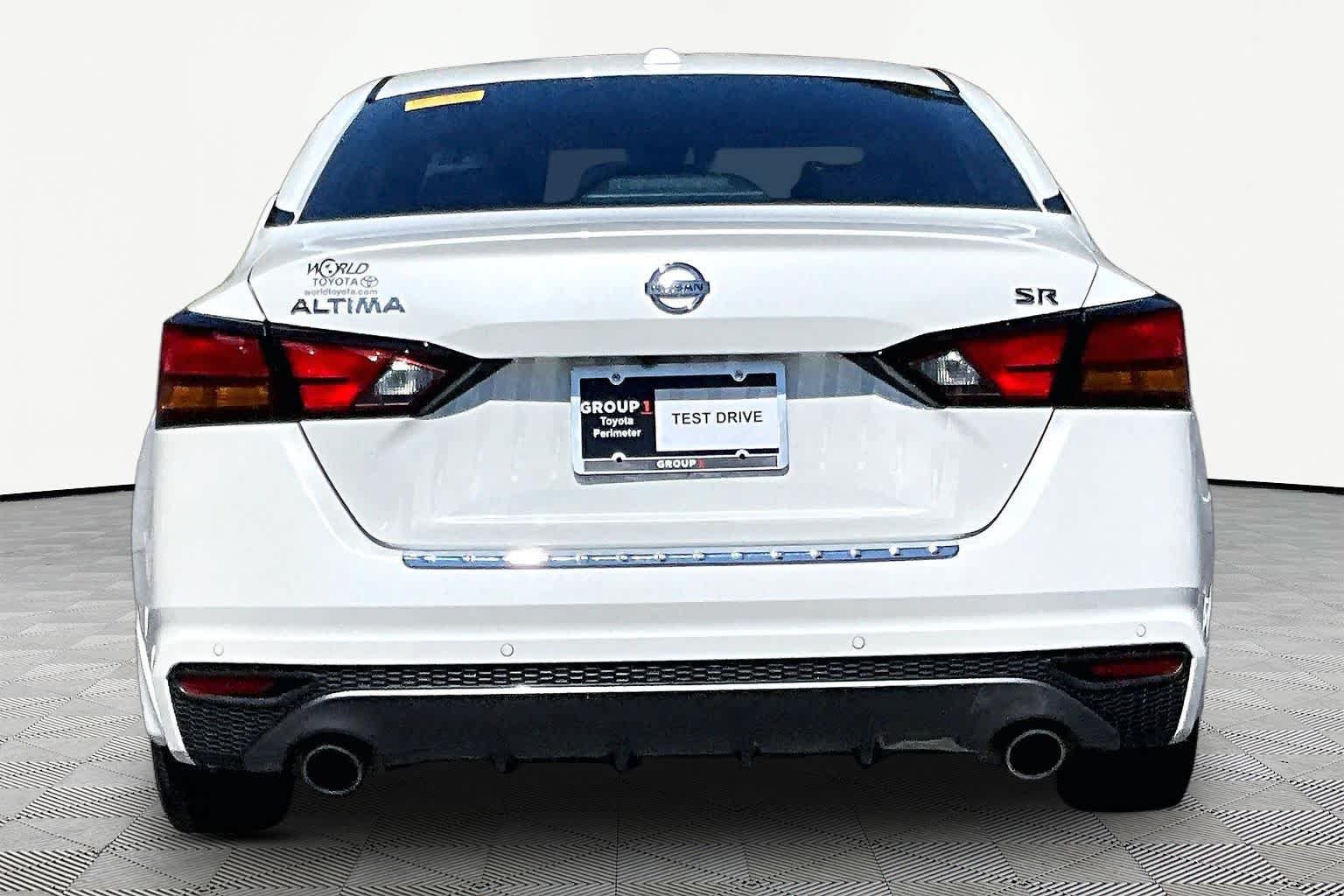 Used 2022 Nissan Altima 2.5 SR FWD image 5