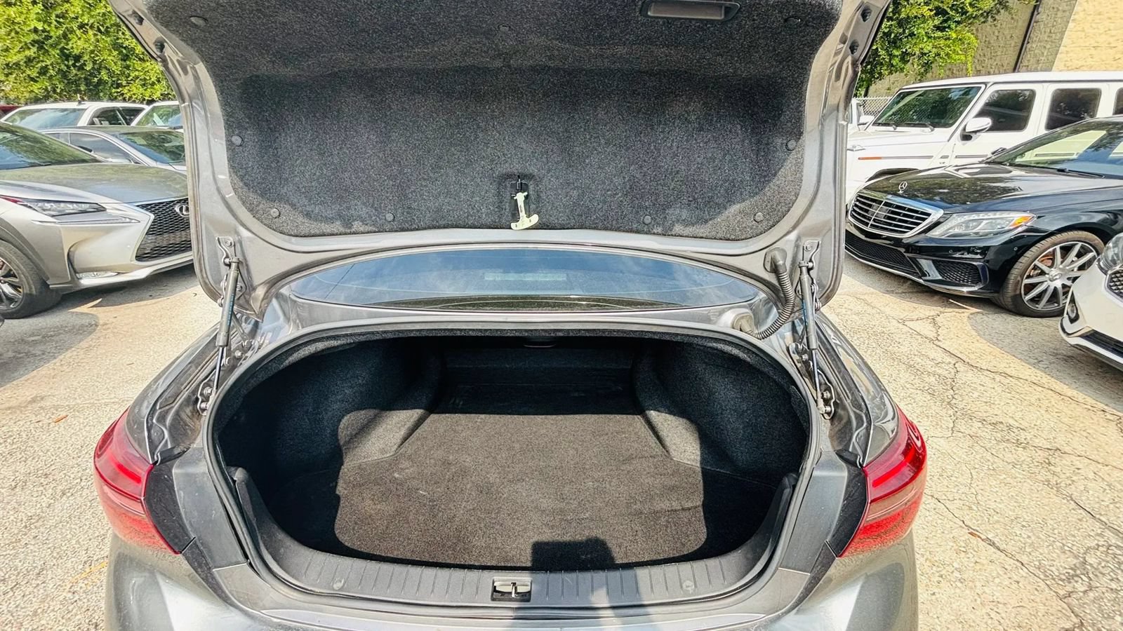 Used 2019 INFINITI Q50 Luxe RWD image 19