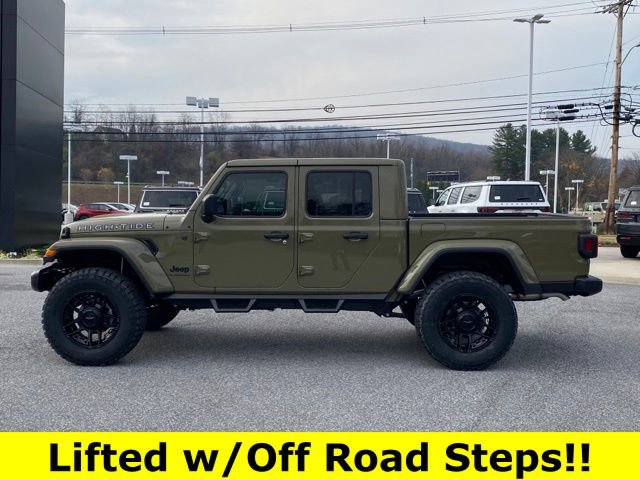 New 2025 Jeep Gladiator Sport image 2