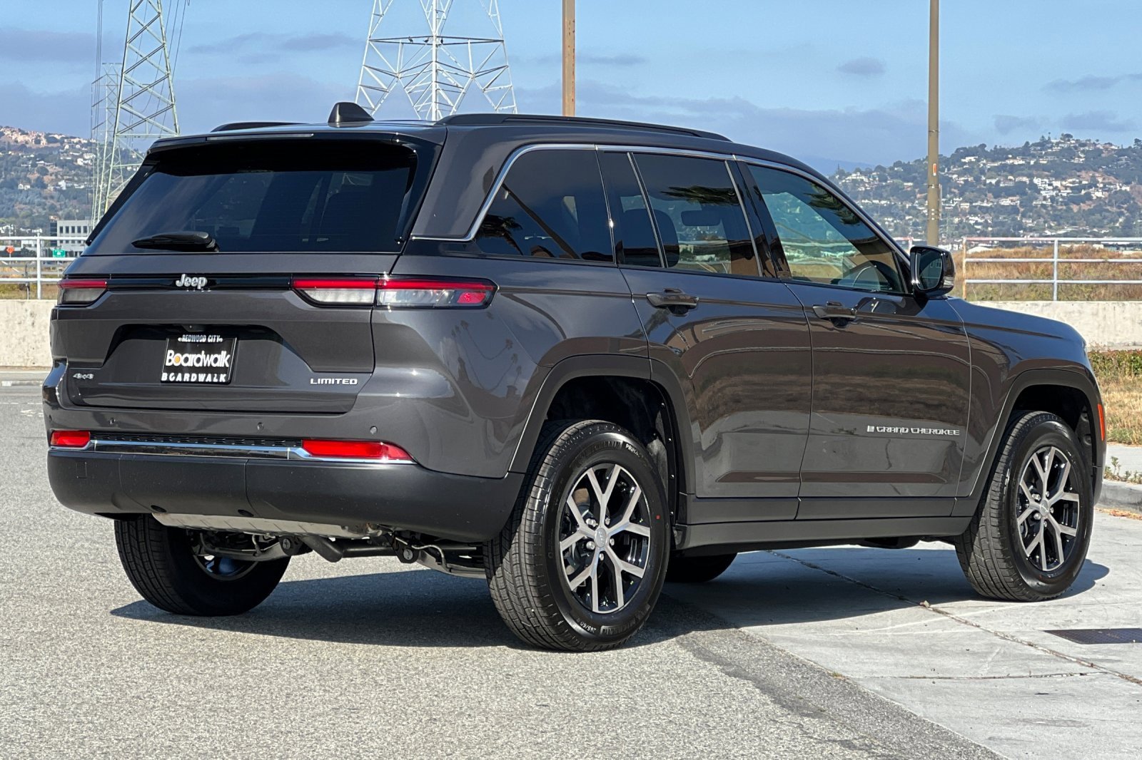 New 2025 Jeep Grand Cherokee Limited image 4