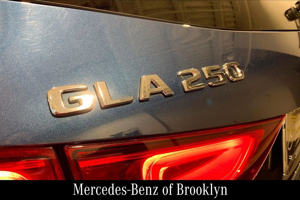 Certified 2021 Mercedes-Benz GLA 250 4MATIC image 11