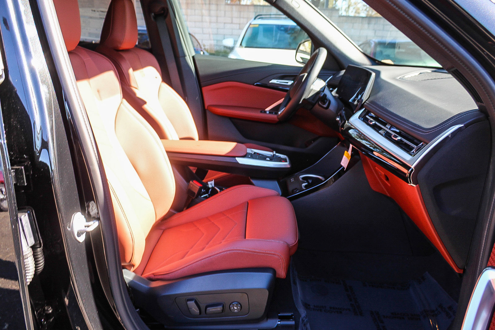 New 2026 BMW X1 xDrive28i w/ Convenience Package image 16