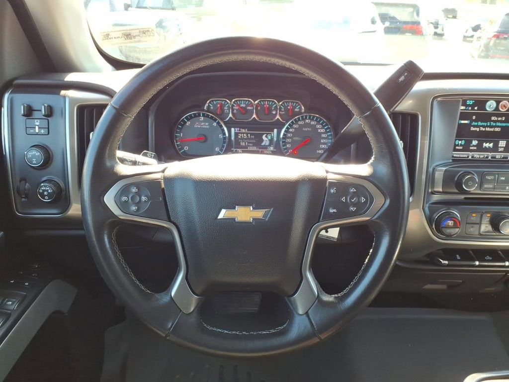 Used 2018 Chevrolet Silverado 1500 LT w/ All Star Edition image 29