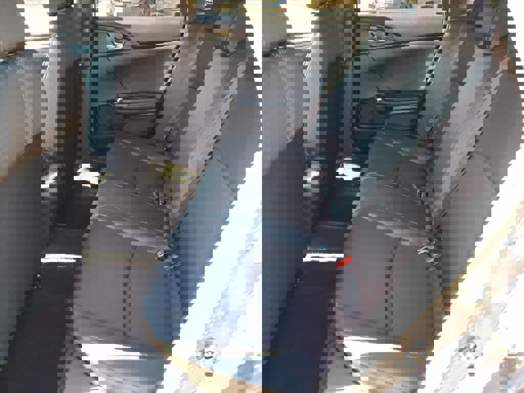 Used 2020 Honda Civic Sport image 9