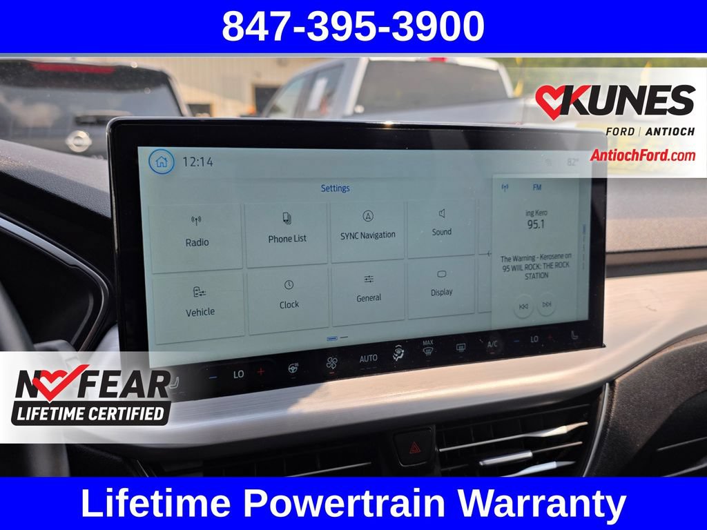 Certified 2025 Ford Escape Platinum AWD/4WD image 51