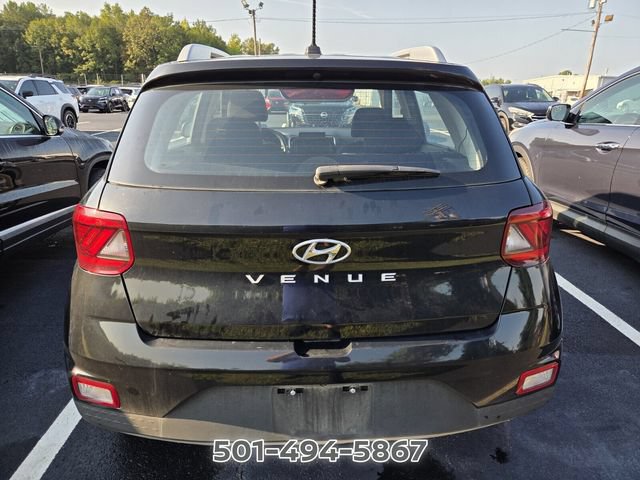 Used 2025 Hyundai Venue SEL FWD image 5