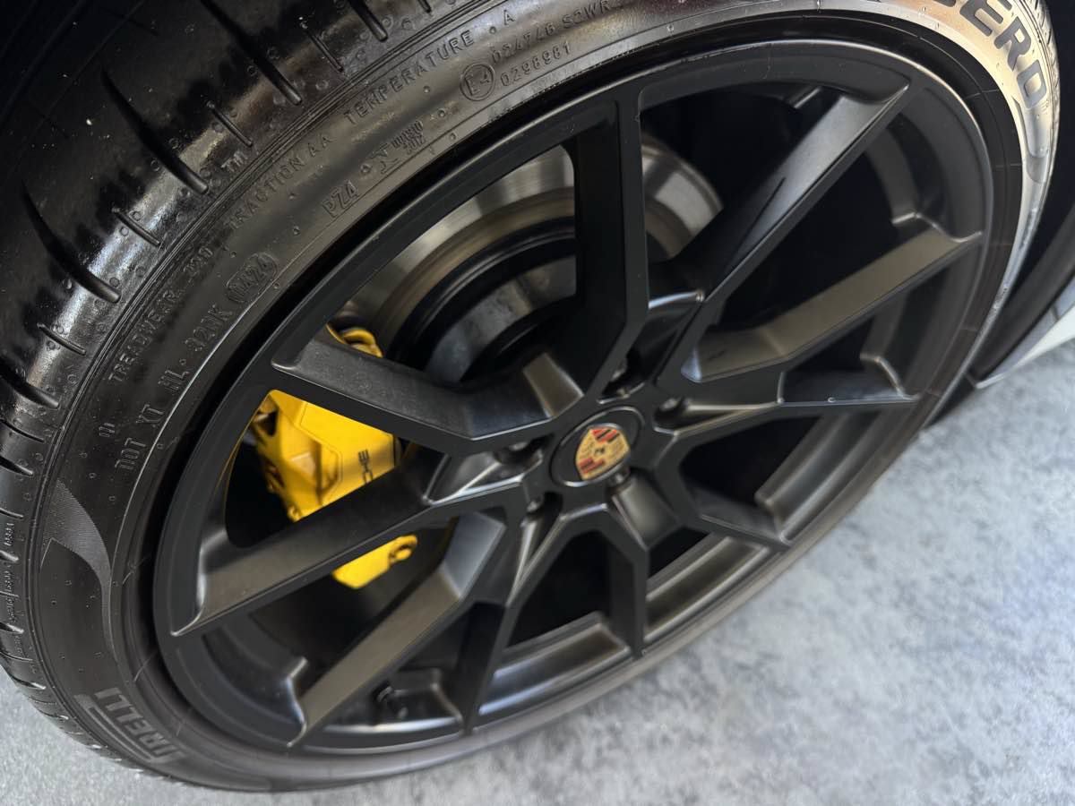 Used 2021 Porsche Taycan RWD image 29
