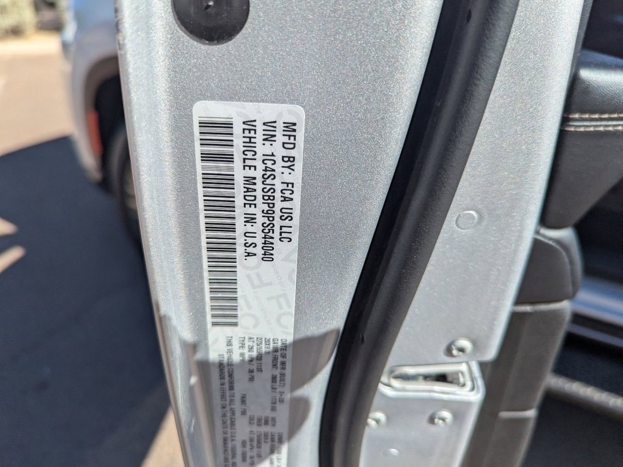 Used 2023 Jeep Wagoneer L Series II image 32