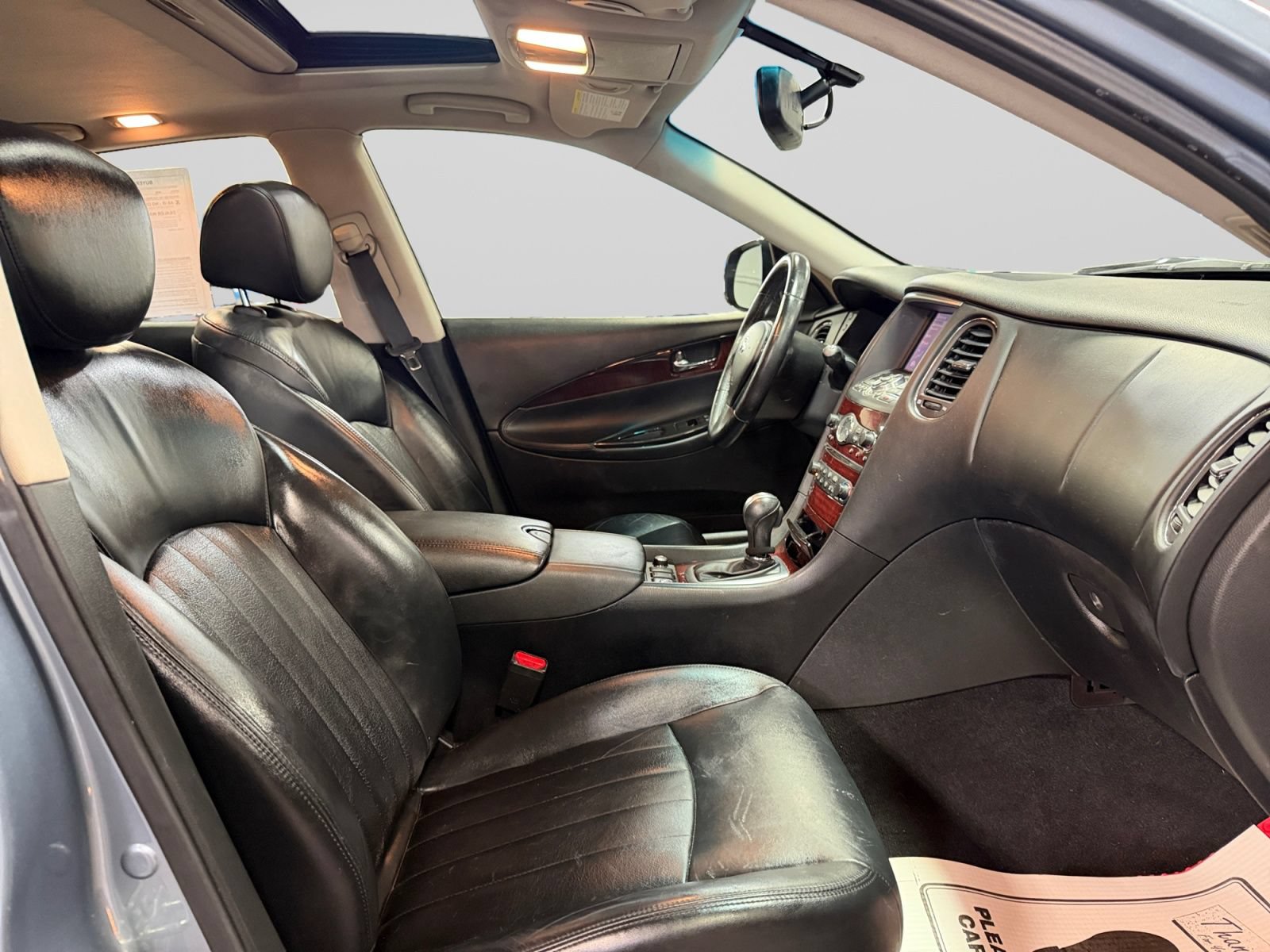 Used 2016 INFINITI QX50 AWD w/ Premium Plus Package image 24
