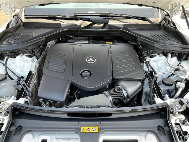 Certified 2023 Mercedes-Benz GLC 300 4MATIC image 32