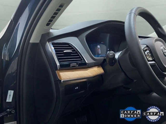 Used 2025 Volvo XC90 B6 Plus image 16