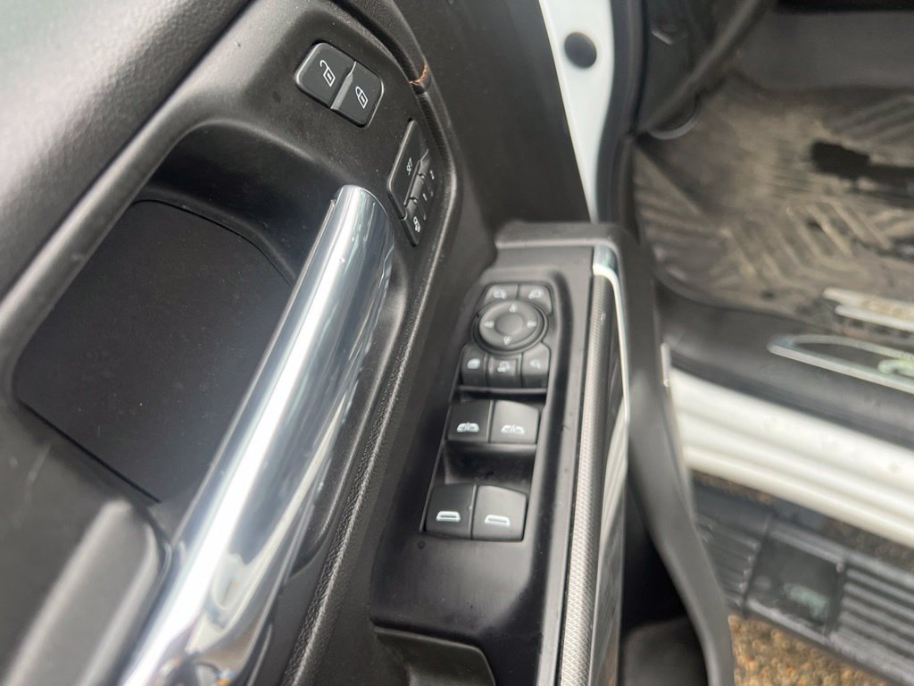 Used 2020 GMC Sierra 2500 AT4 w/ AT4 Premium Package AWD/4WD image 16