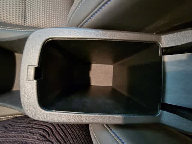 Used 2024 Chevrolet Trax LT FWD image 28