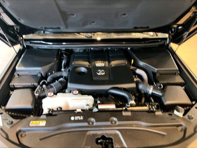 Used 2025 Lexus GX 550 w/ Accessory Package (2T) AWD/4WD image 19