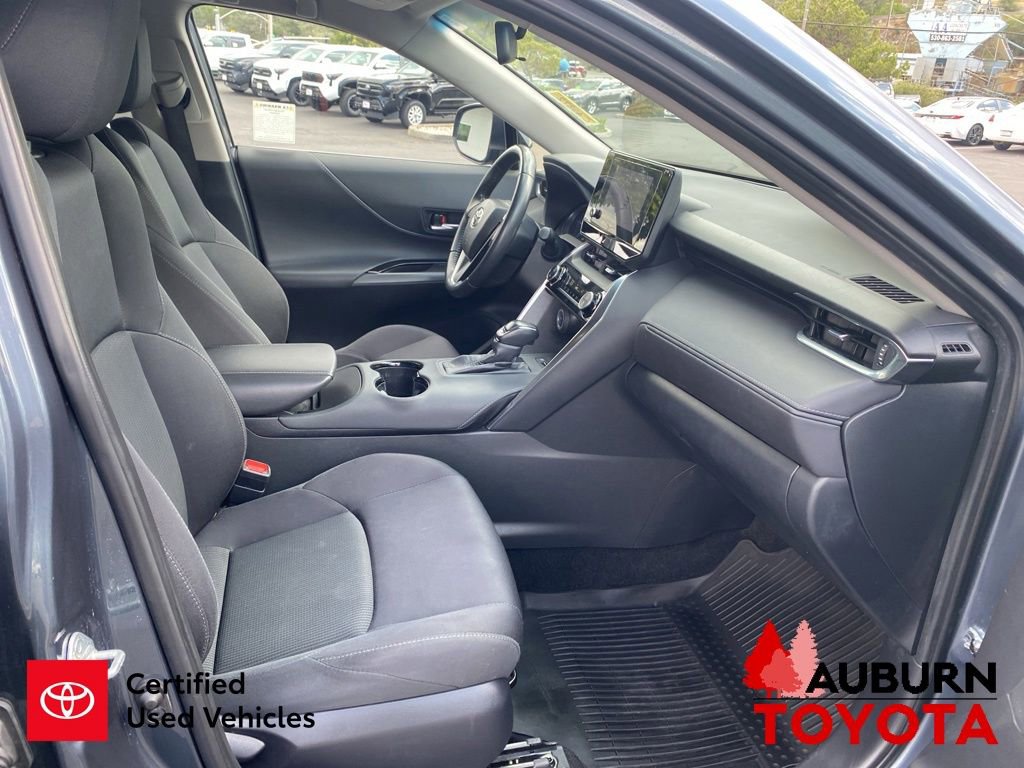 Certified 2024 Toyota Venza LE AWD/4WD image 13