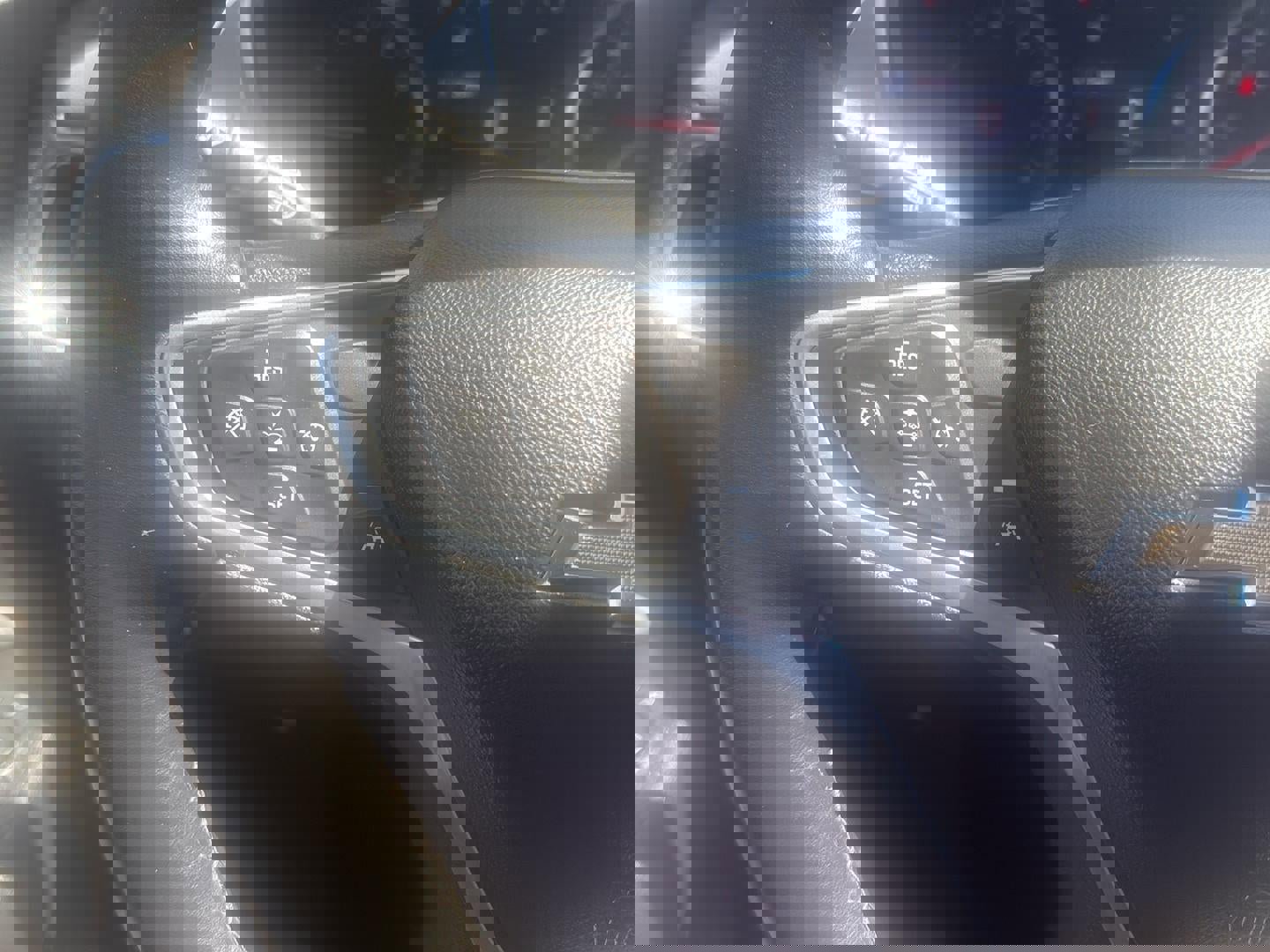 Used 2023 Chevrolet Equinox LT image 18