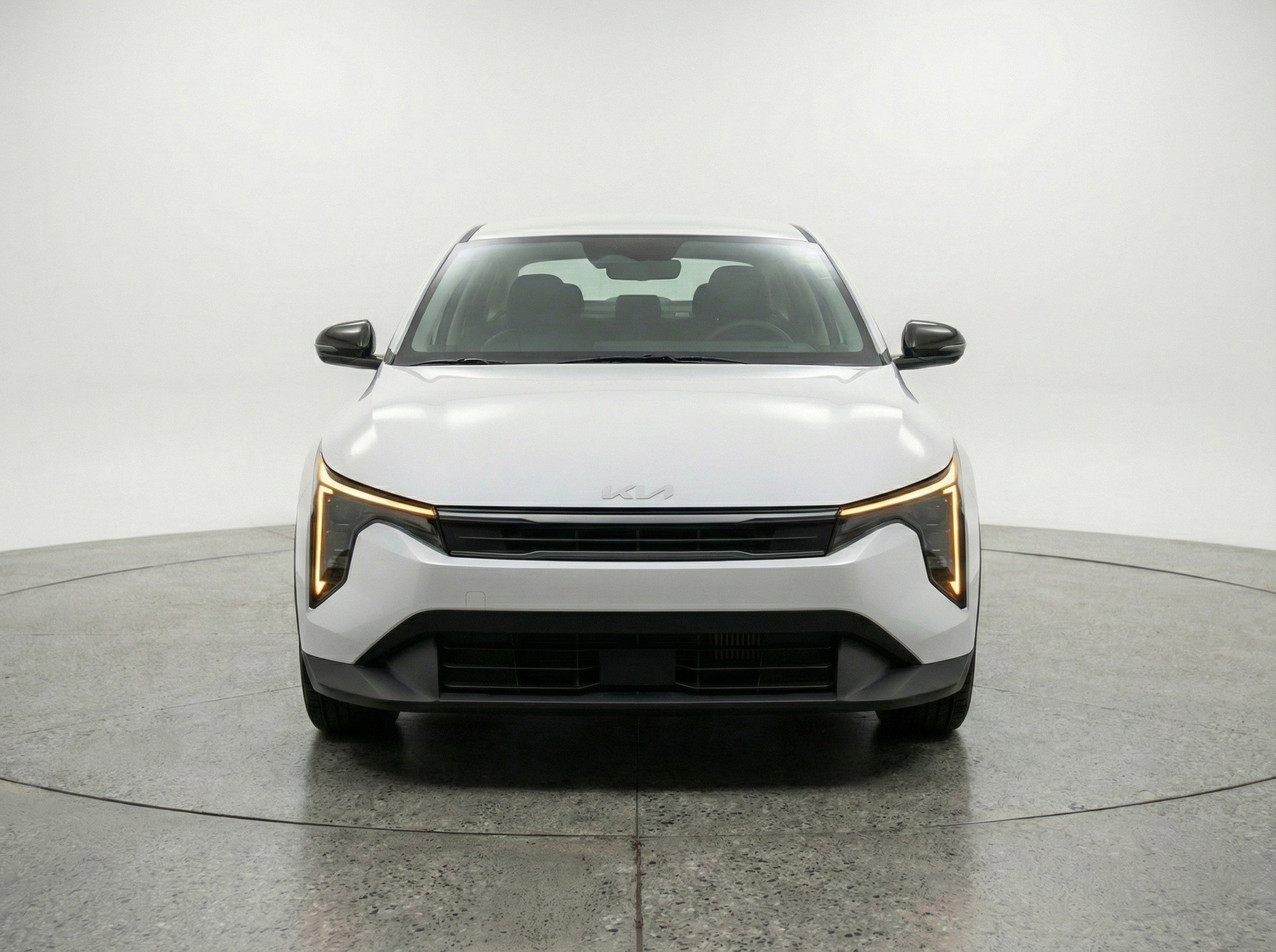 Used 2025 Kia K4 LXS image 2