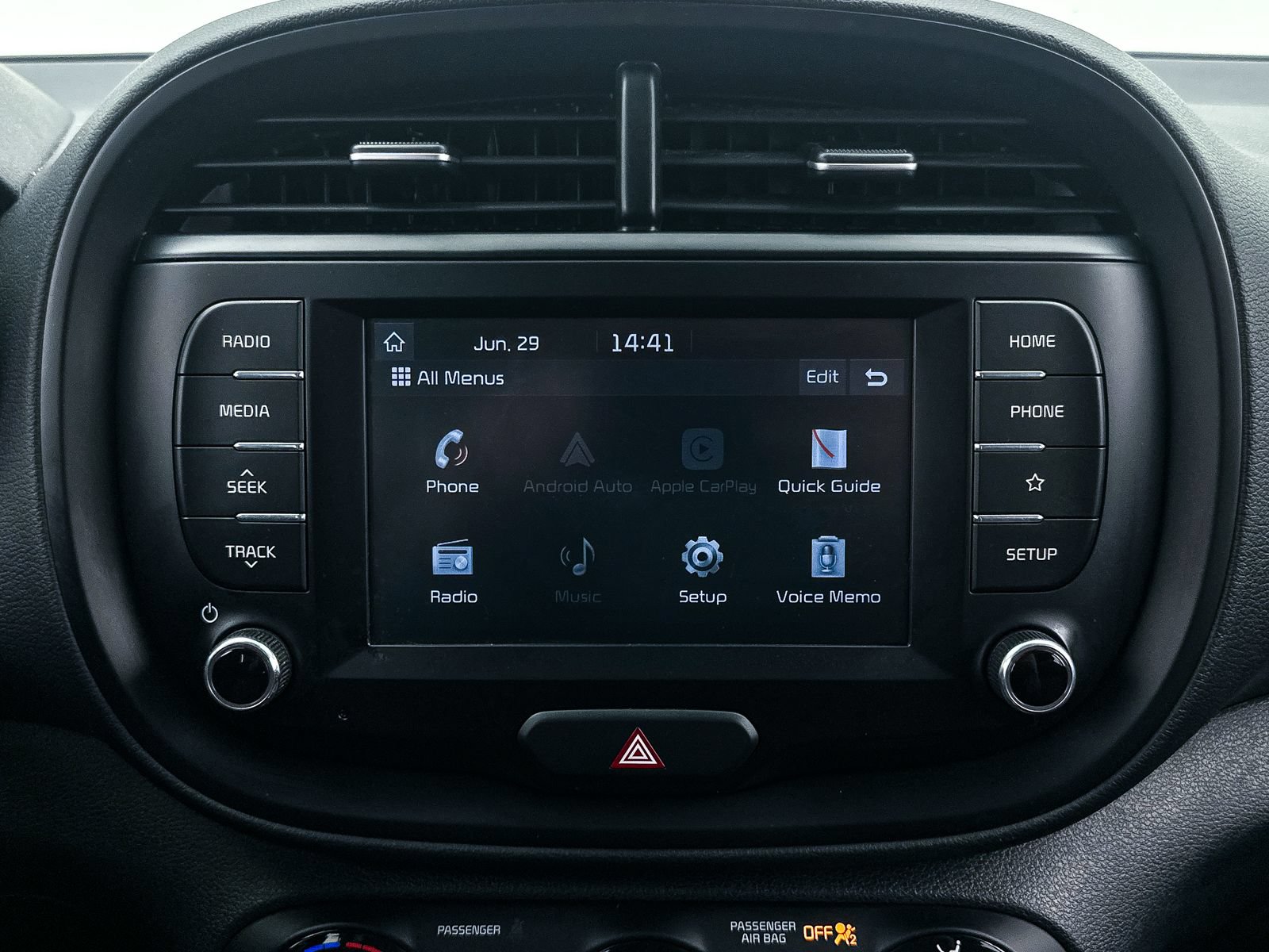 Used 2020 Kia Soul LX FWD image 17