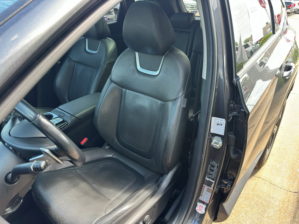 Used 2023 Hyundai Tucson Limited AWD/4WD image 29