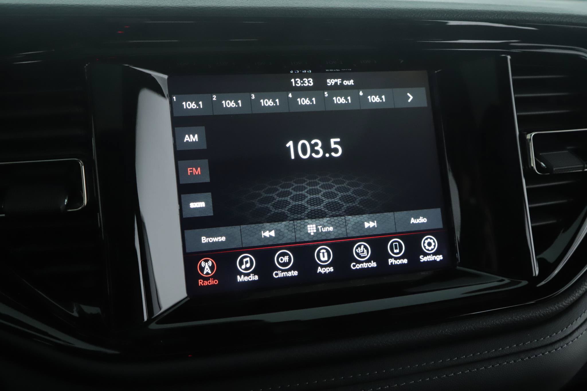 Used 2022 Dodge Durango GT w/ Blacktop Package AWD/4WD image 13