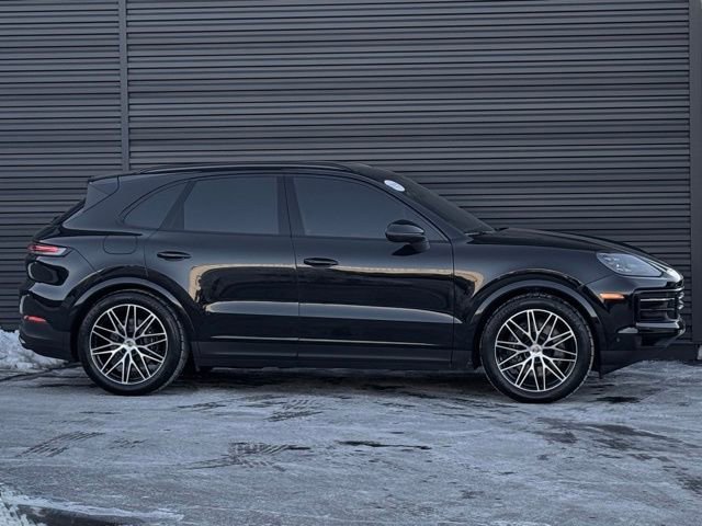 Certified 2025 Porsche Cayenne image 8