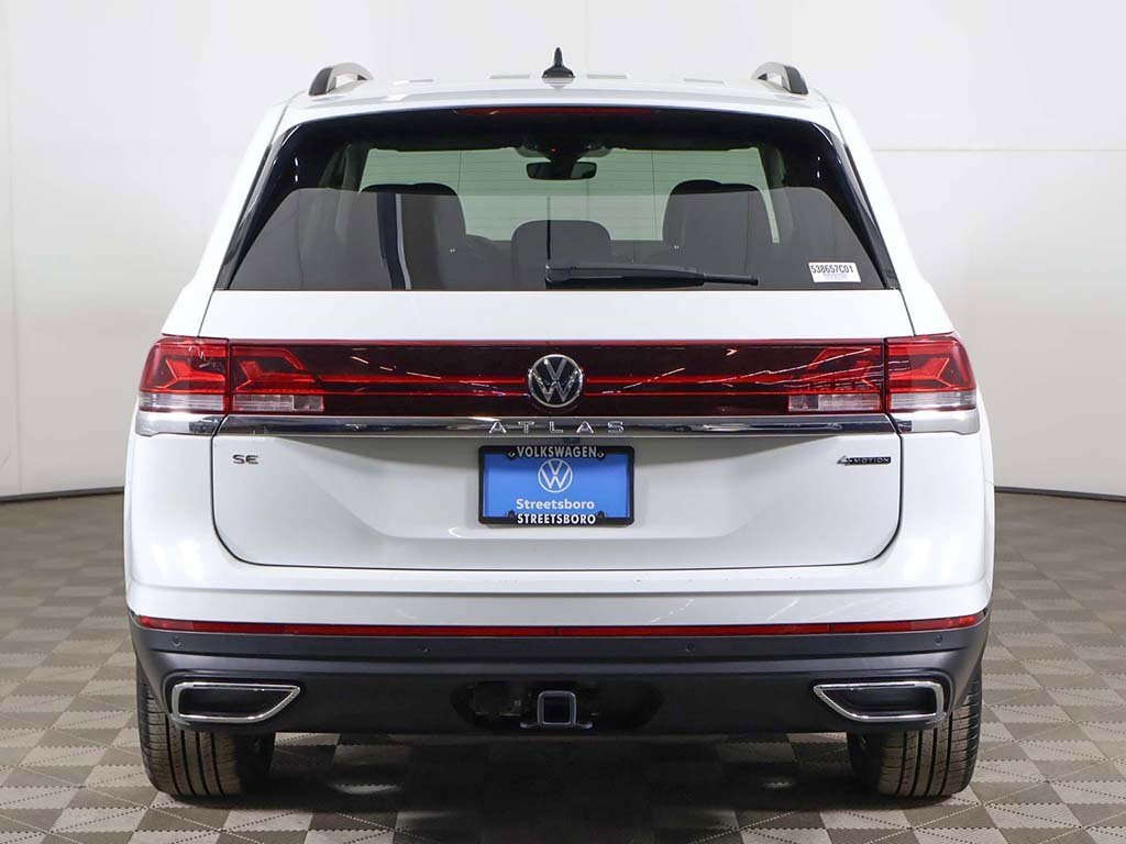 Used 2024 Volkswagen Atlas SE image 13