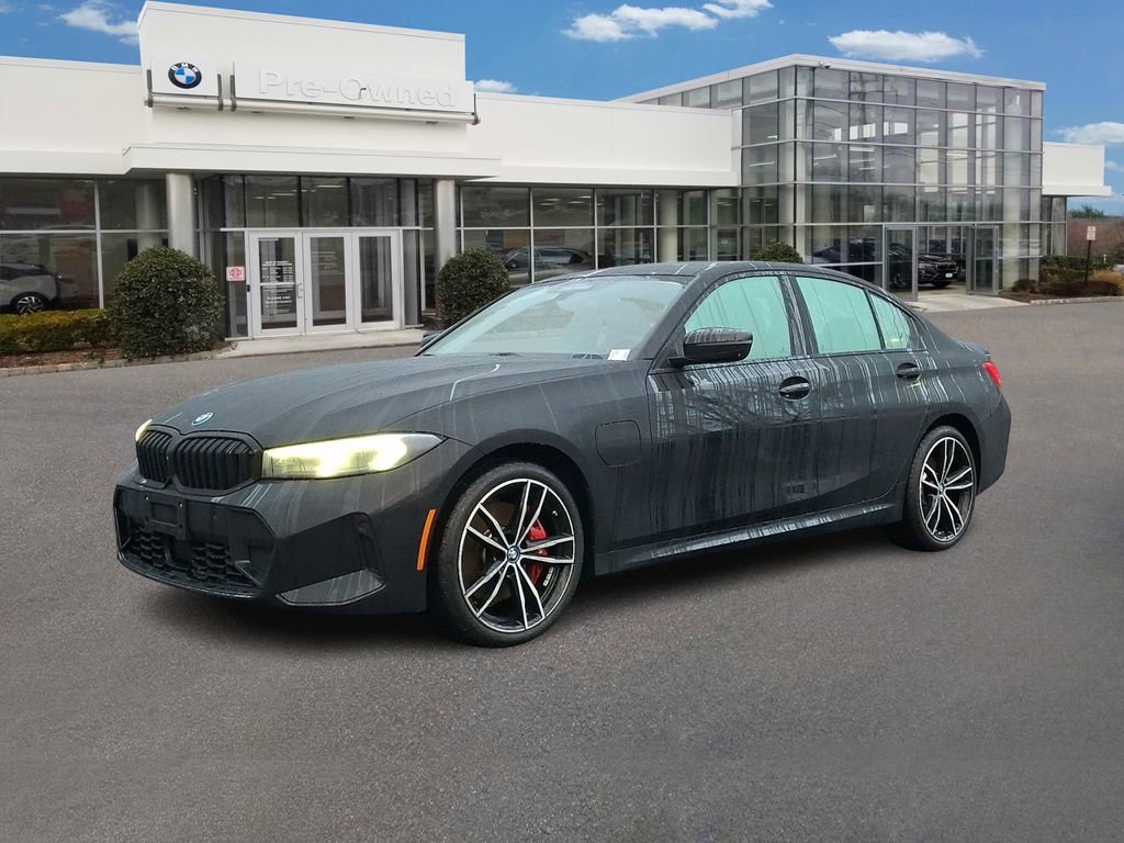 Certified 2024 BMW 330e xDrive w/ Premium Package image 1